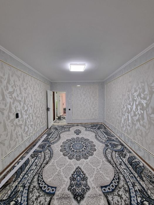 Самарканд шахар марказида 2 хонали квартира сотилади!