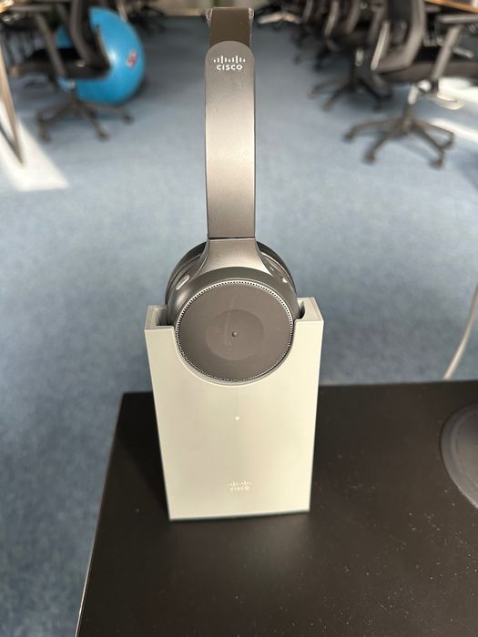 Слушалки Cisco 730 + Докинг Станция