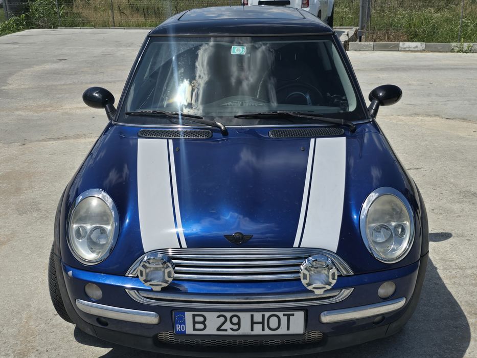 Vând Mini Cooper one