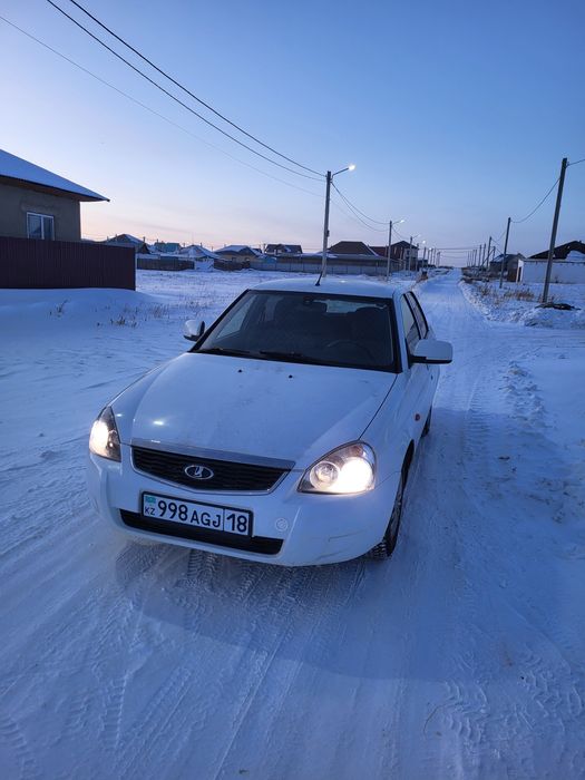 Продам приору 2  2014