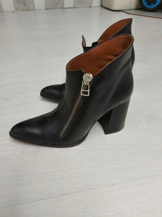 Боти естествена кожа