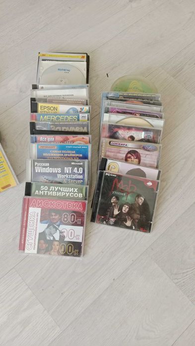 CD. DVD диски б у