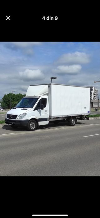 Mercedes Sprinter cu lift