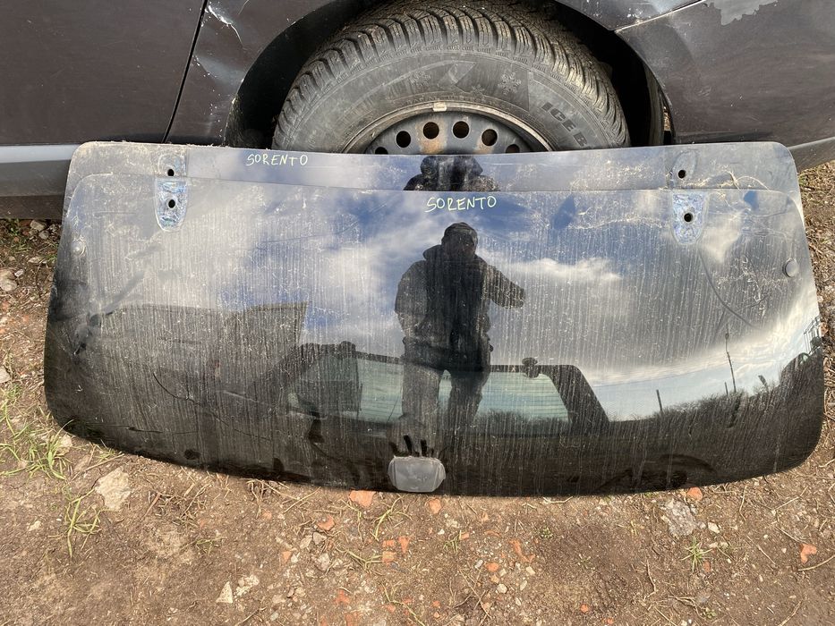 Задно стъко Kia Sorento.