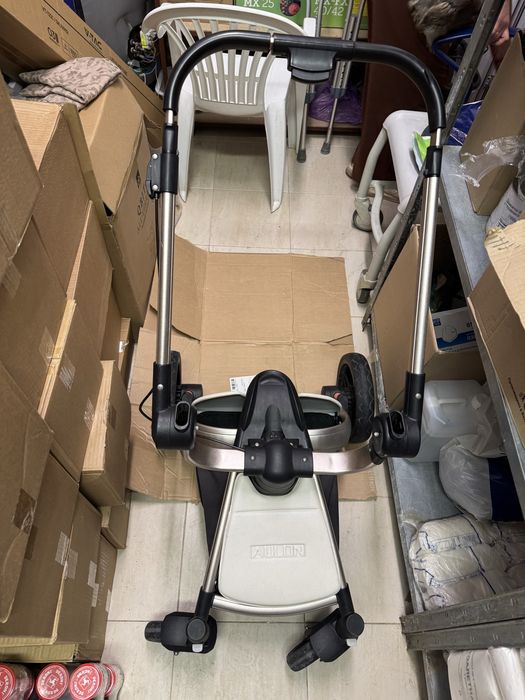 Бебешка количка AULON