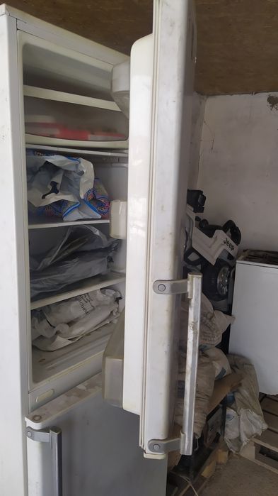 Срочно продам холодильник