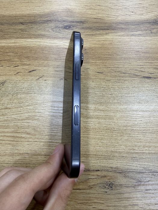 16 pro 256 black 90%