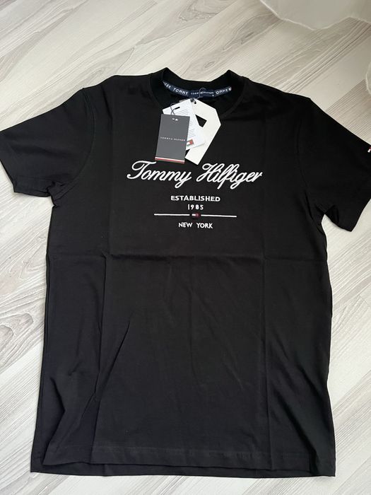 Tricou Made by Society