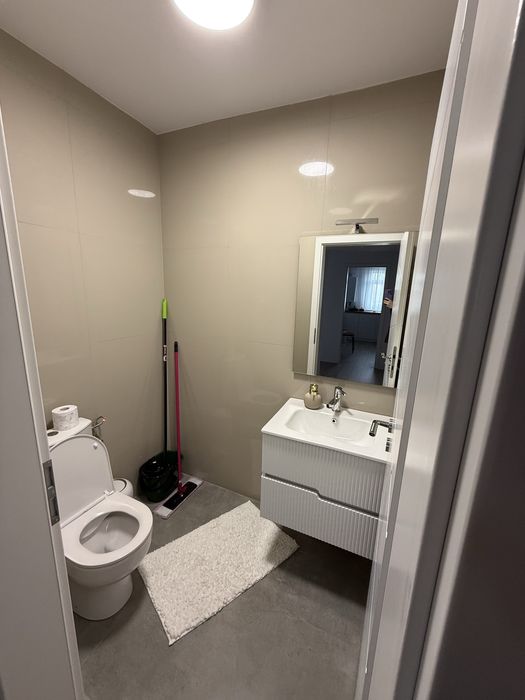 Aparatament 3 camere NOU+ loc de parcare