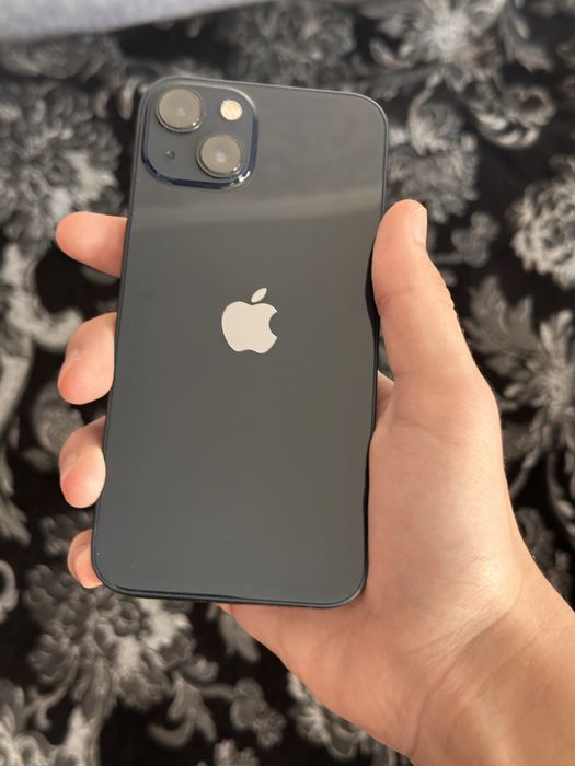iphone 13 в отличном состояний