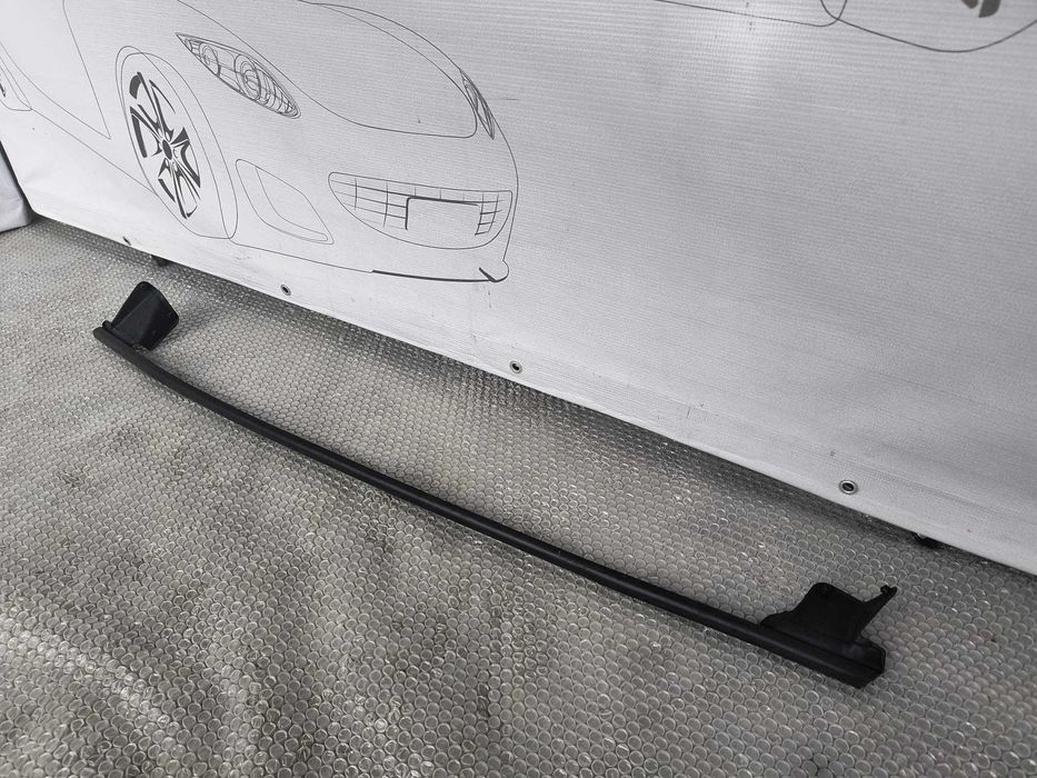 Cheder / Garnitură Ușă Față Stânga Seat Leon 1P (2005-2013) Cod OEM 1P0837477E 5AP (1C4)