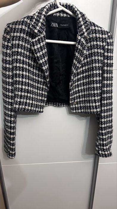 Късо сако букле Zara размер