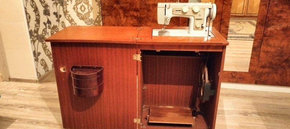 Швейная машина "Подольск"