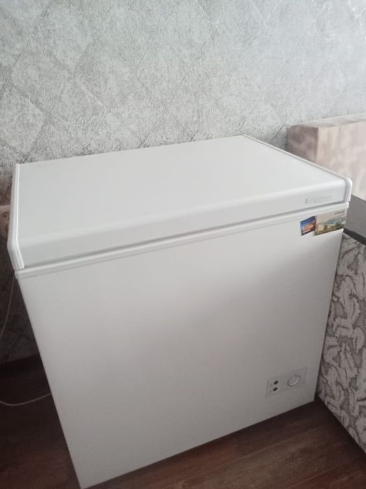 Продам морозильную камеру