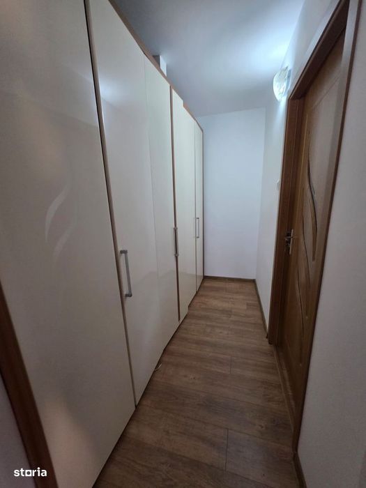 Apartament cu 3 camere decomandate, Târgu Ocna