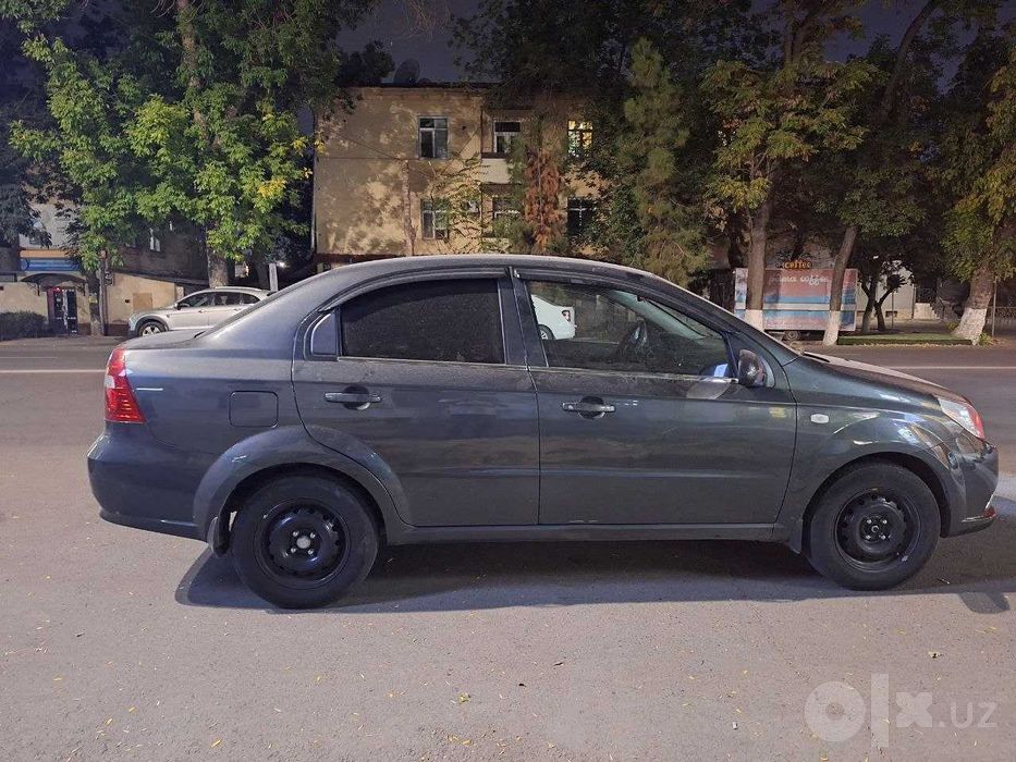 Nexia R3 sotiladi