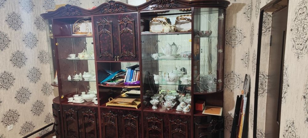 Стенка сотилади ...