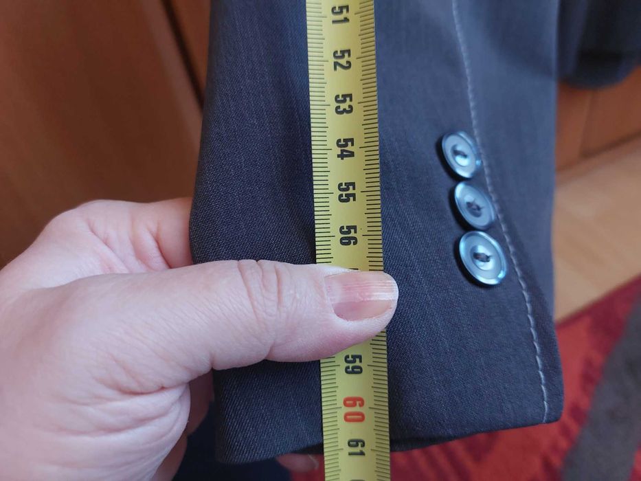 Sacou gri C&A cu nasturi