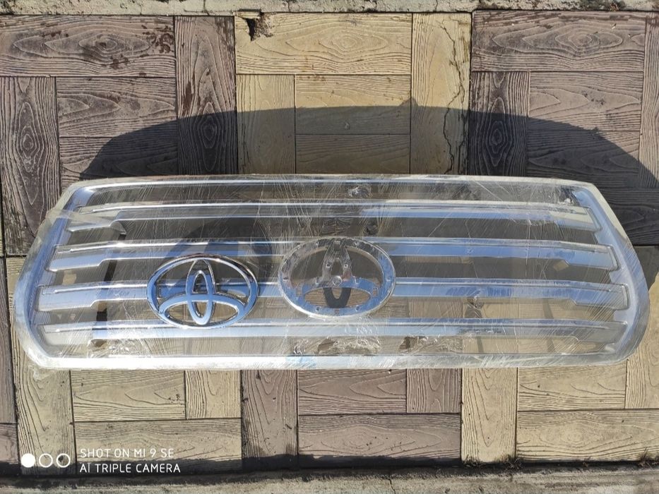 Land Cruiser Prado решётка радиатора