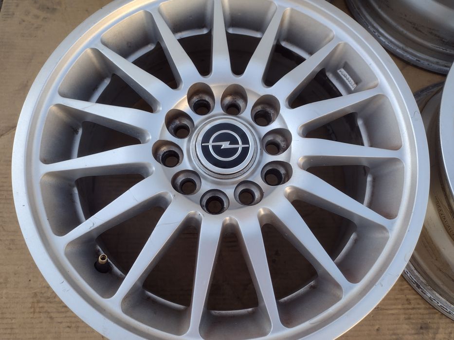 Borbet 15-5x110+5x120 6.5j ET43 Opel Meriva