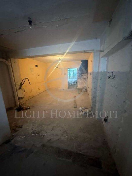 Продава се Магазин в Пловдив, Център - 90 кв.м за 1223 €/кв.м - Снимка #3