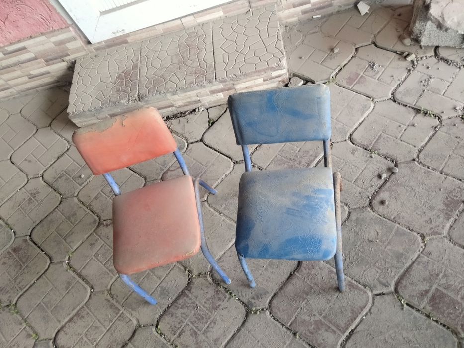 Столы и стулья детские