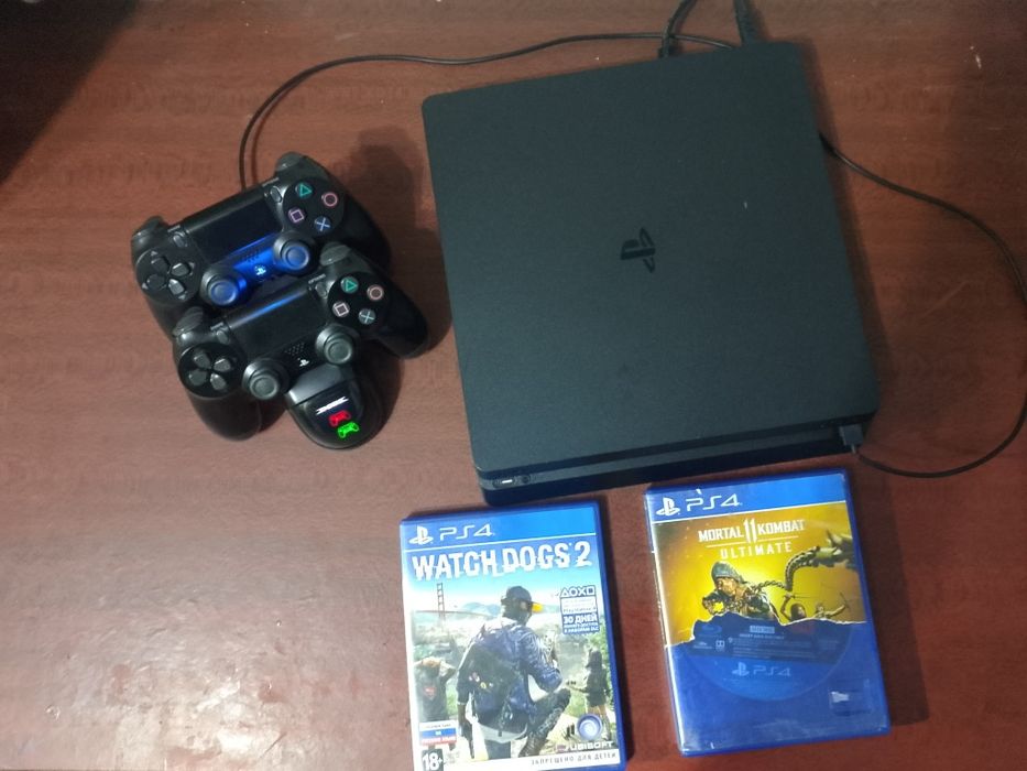 Продам ps4 slim с играми и турецким аккаунтом