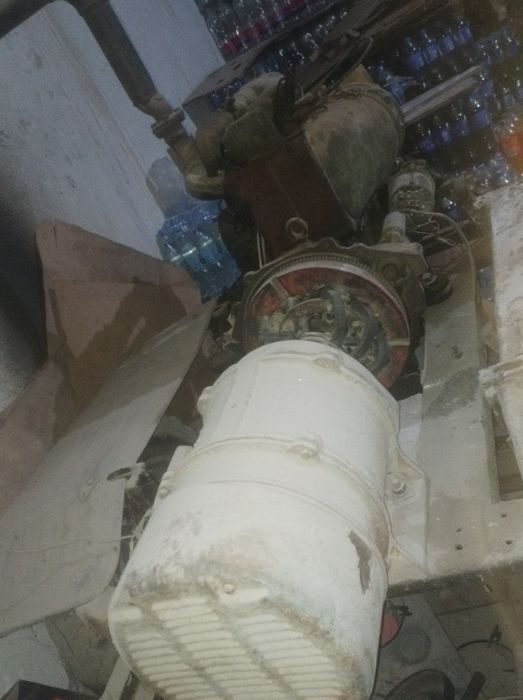 Generator traktor mator 2 porshin