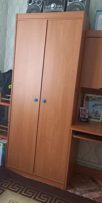 Продам детскую гарнитуру