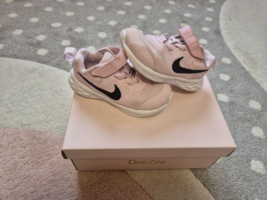 Детски маратонки Nike Revolution 6