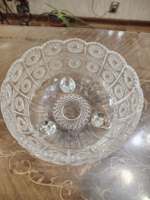 Ваза хрустальная