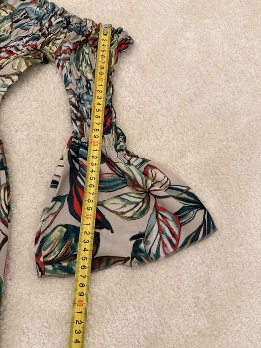 Rochie Boho Mini - umeri goi si imprimeu tropical, S