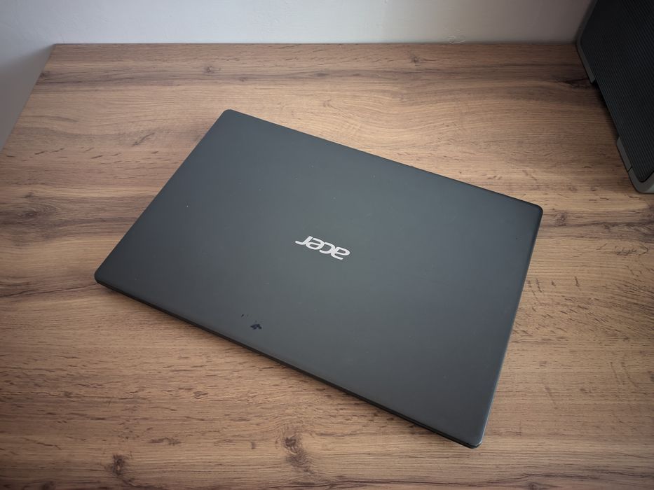 Ноутбук Acer Aspire 3