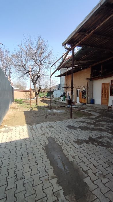 Uy sotiladi 3,6 sotix Yunusobod ipoteka bor.