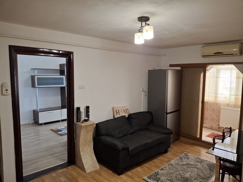 Apartament 2 camere - zona Gura Leului
