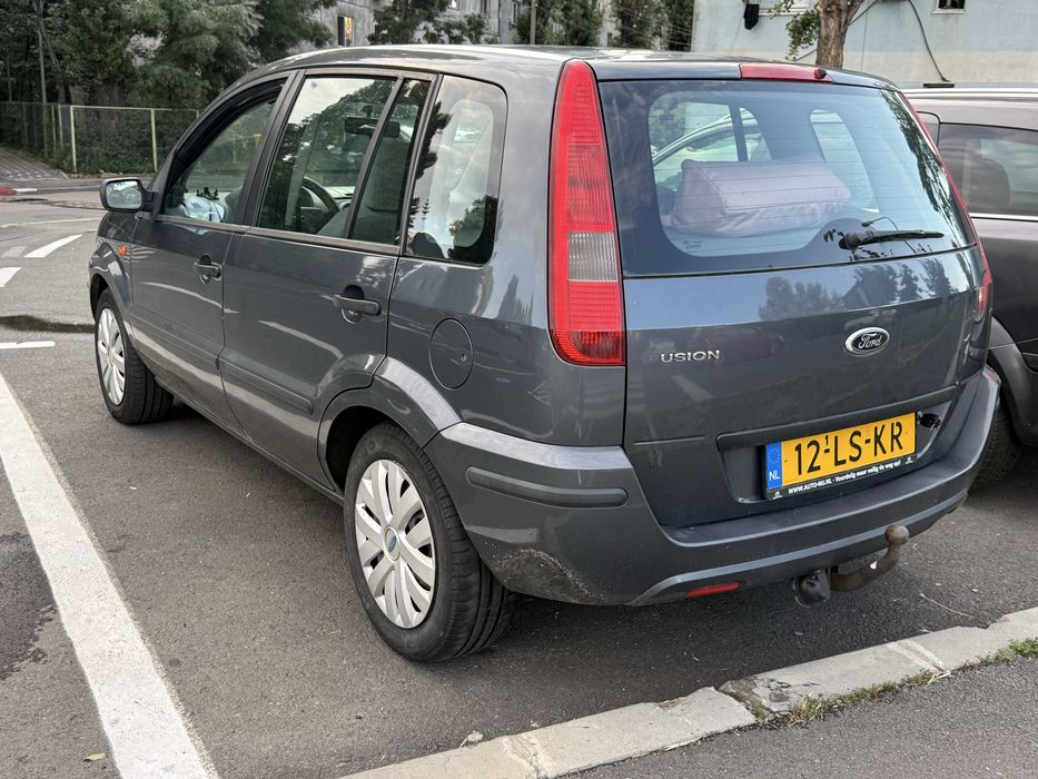 Ford fusion atomata variante auto telefoane scuter