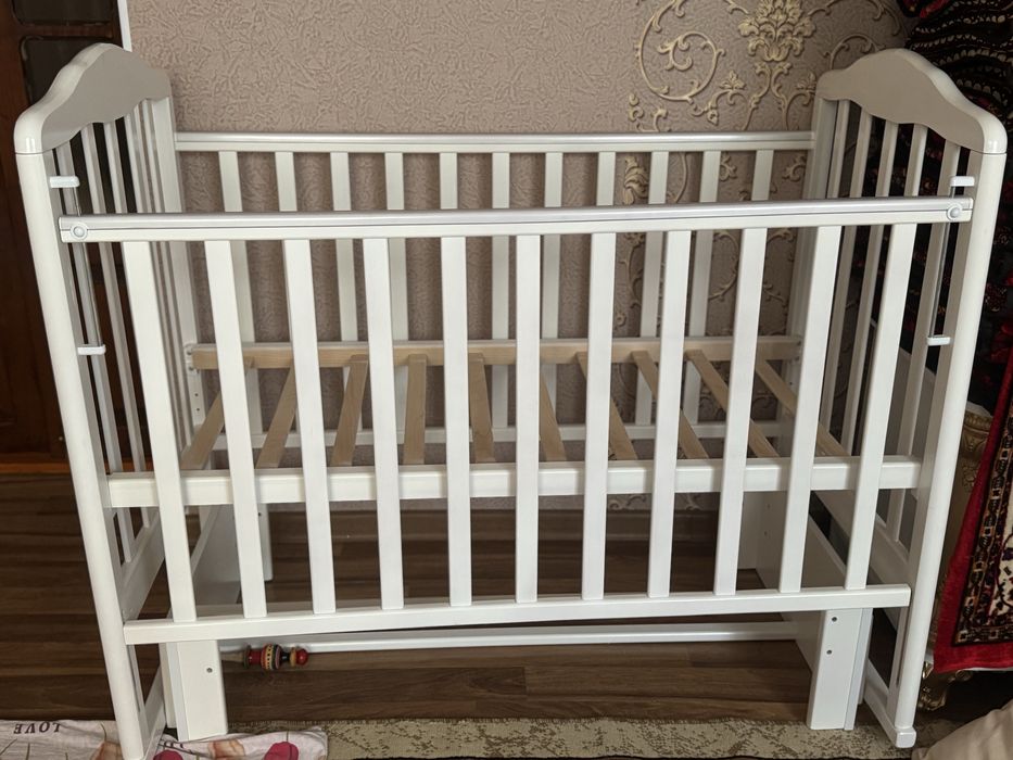 Детский кровать