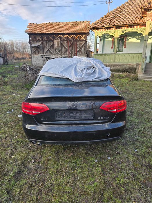 Audi A4B8 - Avariat - 2.0 TDI - CAG