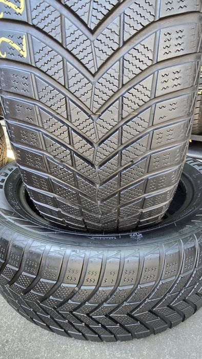 2 anvelope iarnă 225/55/17 - transport gratuit