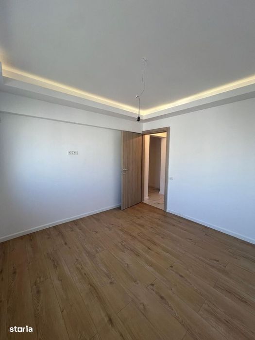 Apartament complet renovat - cu Centrala Proprie! — fotografia 3