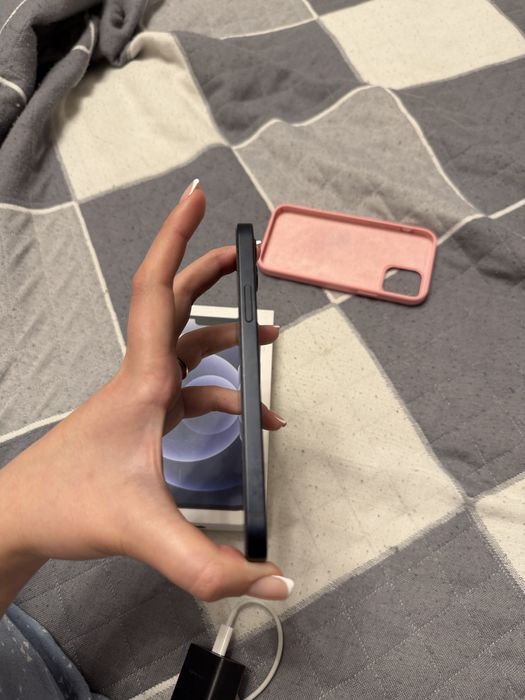 iPhone 12, черный, 128 гб.