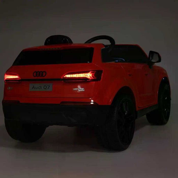 Masinuta electrica pentru copii Audi Q7 2x35W 12V 10Ah RED