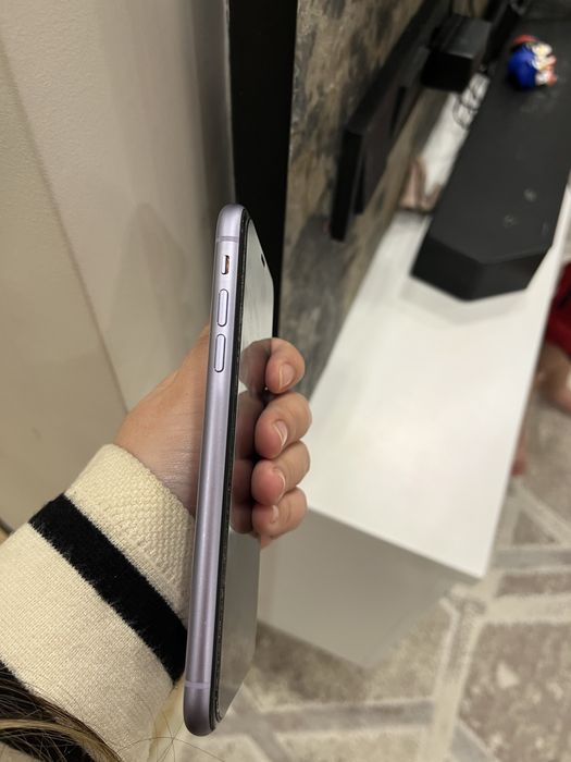 iphone 11 на запчасть