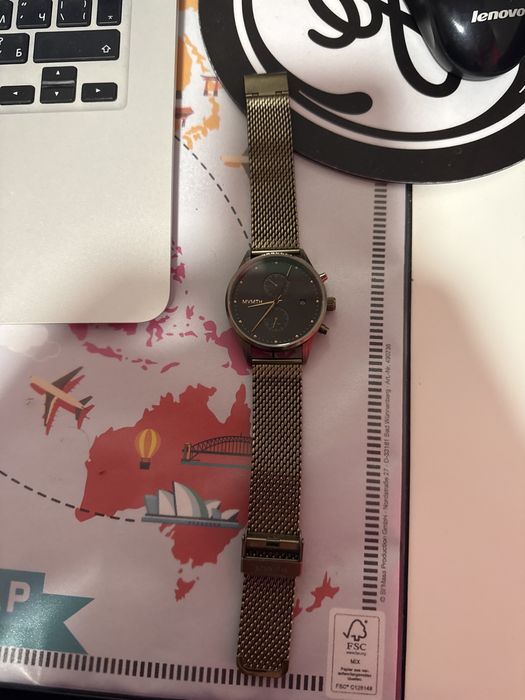 Часовник MVMT voyager