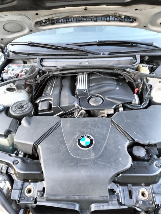 Vând BMW E46 318i
