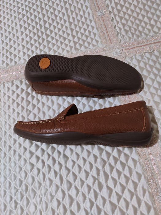 Кожаные женские туфли