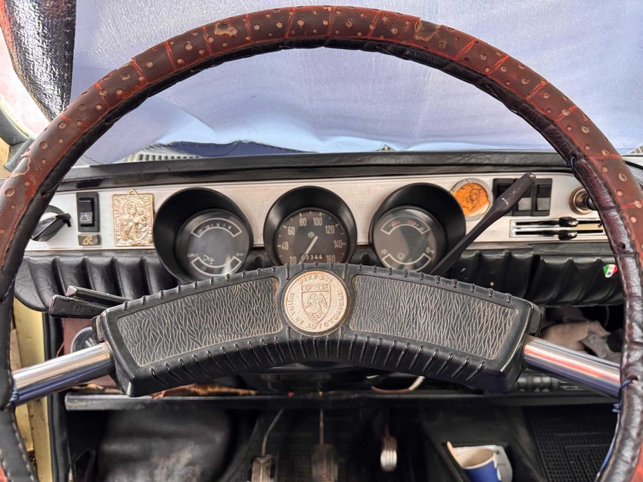 Dacia 1300, in varsta de 45 de ani.