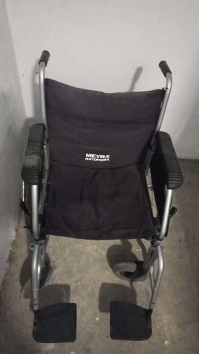 Кресло-коляска инвалидная 25000.