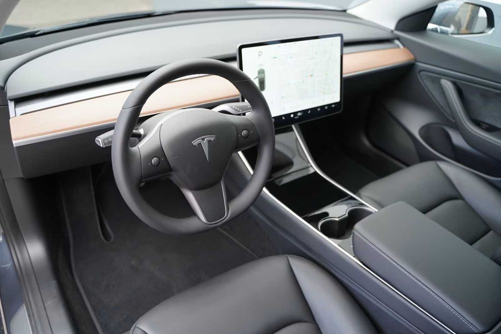 Tesla Model 3 Long Range AWD Autopilot Garantie 2027