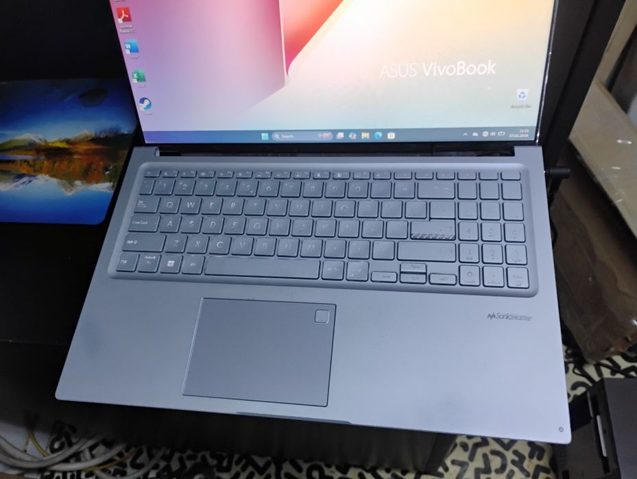 Laptop Asus  - i3 - 12th - defect